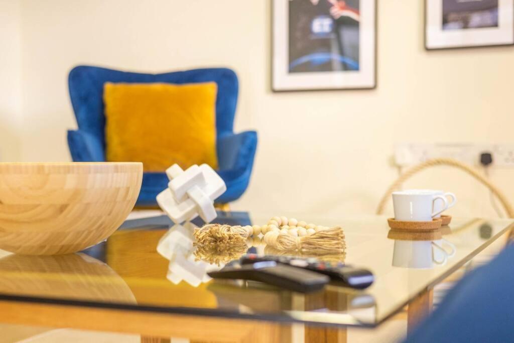 The Wellness Lodge- Gym, Table Tennis, Cinema, Parking And More! Bath Exterior foto